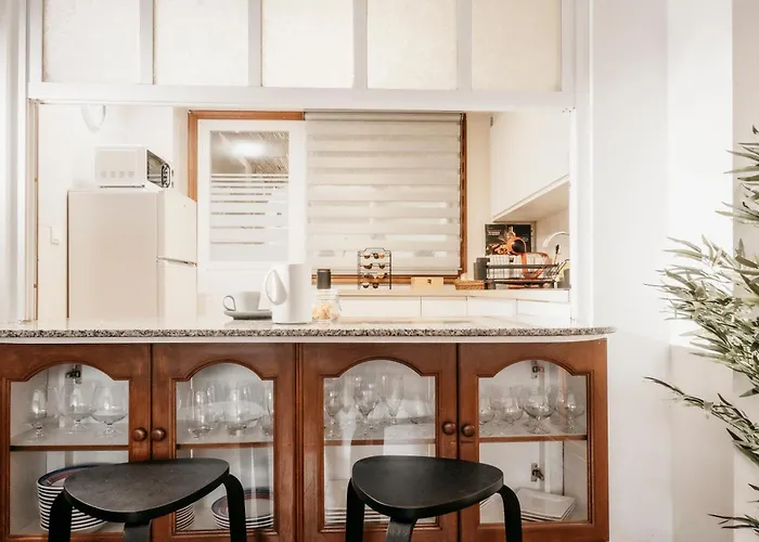 A Da Mina Nai Apartamento